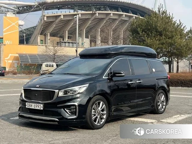 Kia The New Carnival 2019 Черный из Кореи