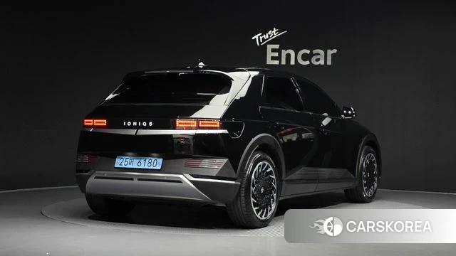 Hyundai Ionic 5 2023 Черный из Кореи