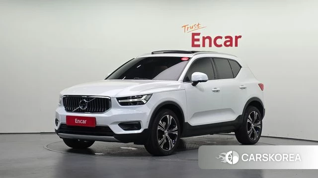 Volvo XC40 2021 Белый из Кореи