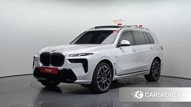 BMW X7 (G07) 2024 Белый из Кореи