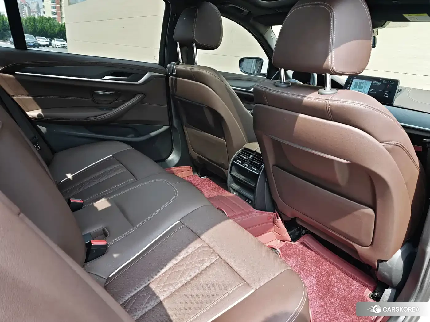 BMW 5 series 2022 Белый из Китая