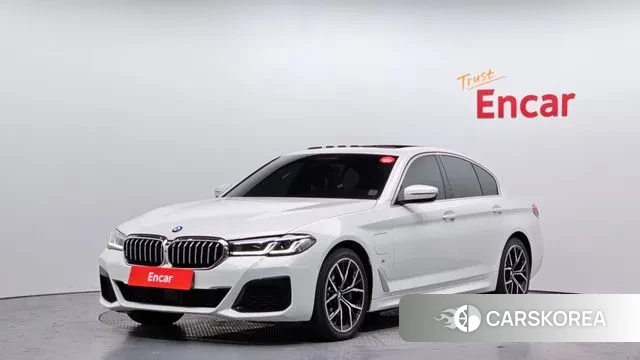 BMW 5 Series (G30) 2021 Белый из Кореи