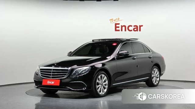 Mercedes-Benz E-Class W213 2019 Черный из Кореи