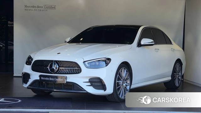 Mercedes-Benz E-Class W213 2021 Белый из Кореи
