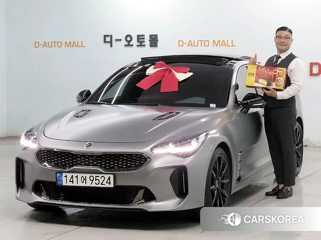 Kia Stinger Meister 2023 Серебристо-серый из Кореи