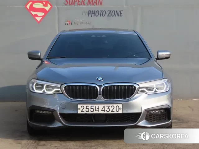 BMW 5 Series (G30) 2020 Серый из Кореи