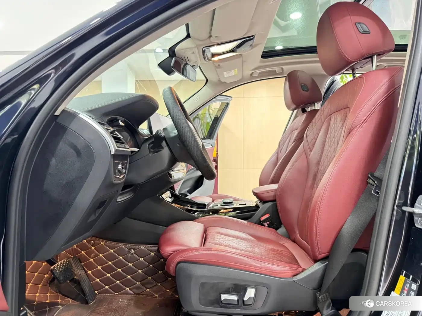 BMW iX3 2023 Черный из Китая