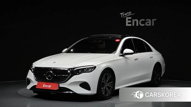 Mercedes-Benz E-Class W214 2025 Белый из Кореи