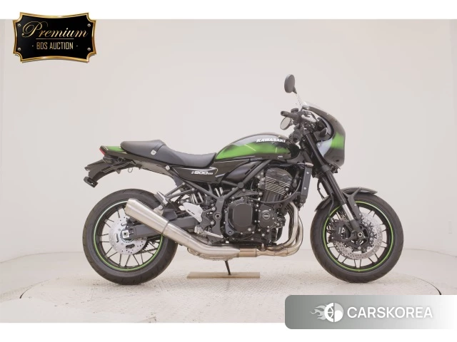 Kawasaki Z900RS CAFE 2026 из Японии