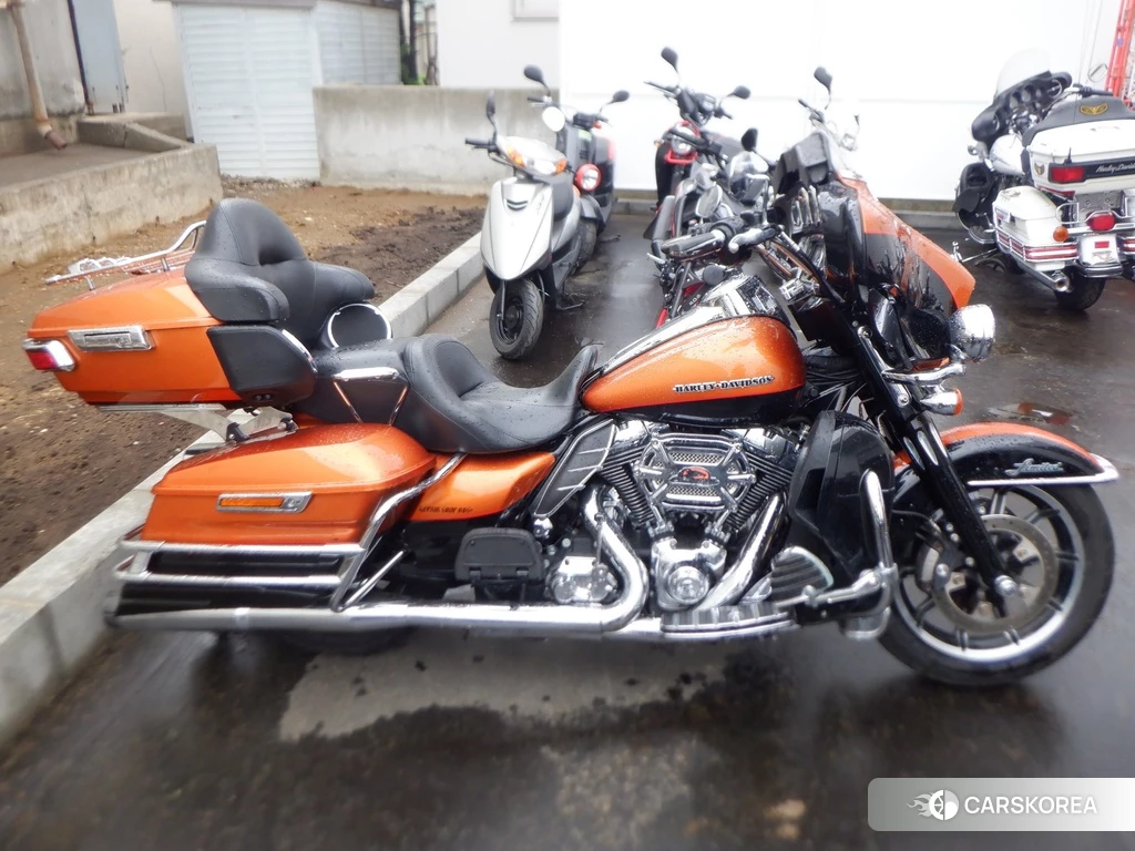 Проданный Harley-Davidson Electra Glide FLHTK1690 2014 из Японии, фото 2
