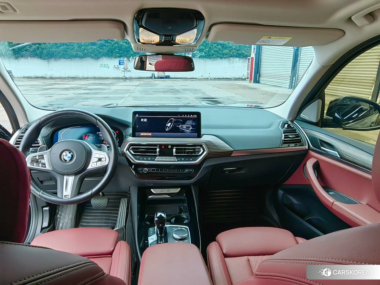 BMW X3 2022 Серебристо-серый из Китая