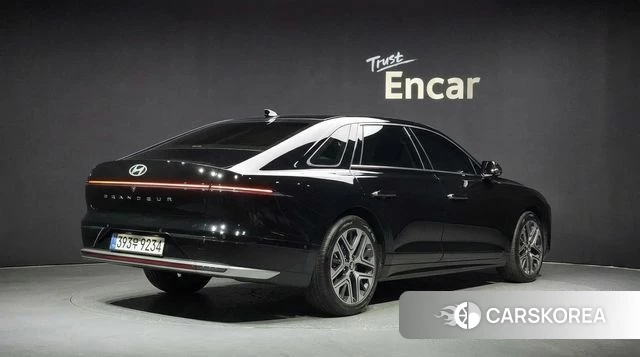 Hyundai Grandeur (GN7) 2025 Черный из Кореи
