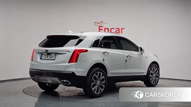 Cadillac XT5 2018 Белый из Кореи