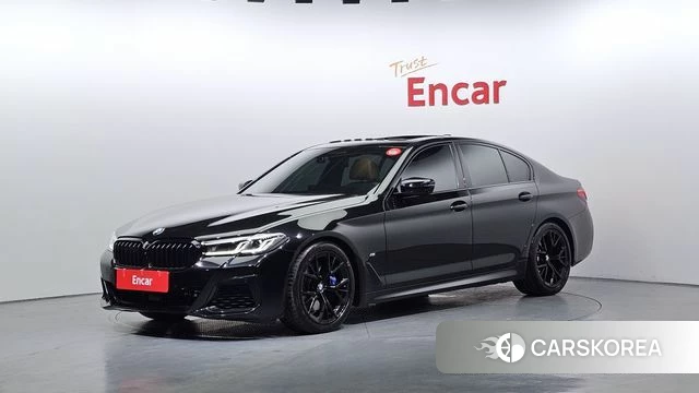 BMW 5 Series (G30) 2021 Черный из Кореи