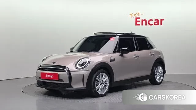 Mini Cooper 2022 Песочный из Кореи
