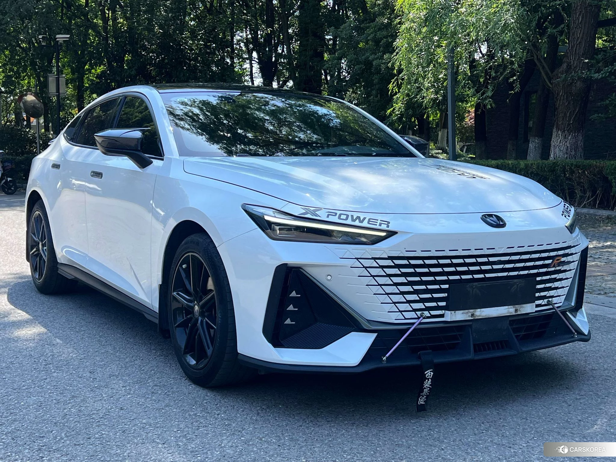 Chang'an UNI-V 2022 Белый из Китая