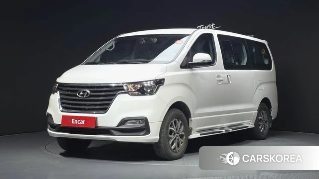 Hyundai The New Grand Starex 2018 Белый из Кореи