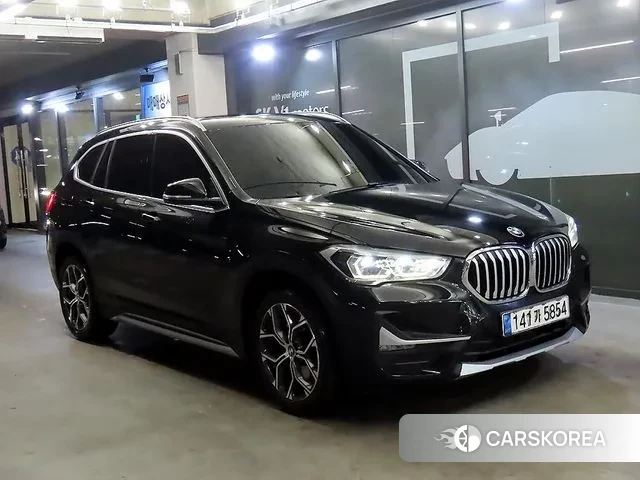 BMW X1 (F48) 2021 Черный из Кореи