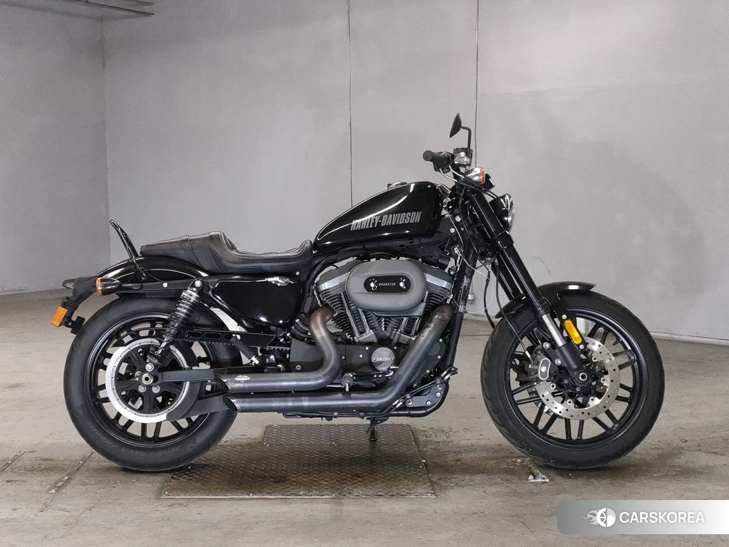 Проданный Harley-Davidson Sportster XL1200CX Roadster 2016 из Японии, фото 2