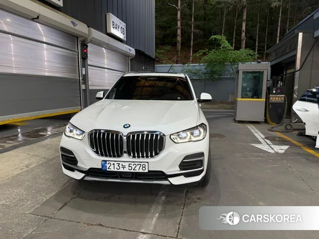 BMW X5 (G05) 2023 Белый из Кореи