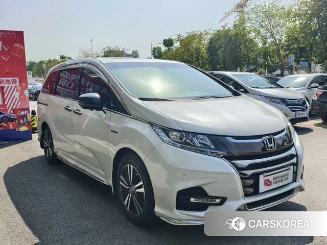 Honda Odyssey 2021 Белый из Китая