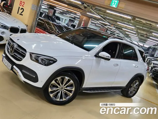 Mercedes-Benz GLE-Class W167 2023 Белый из Кореи