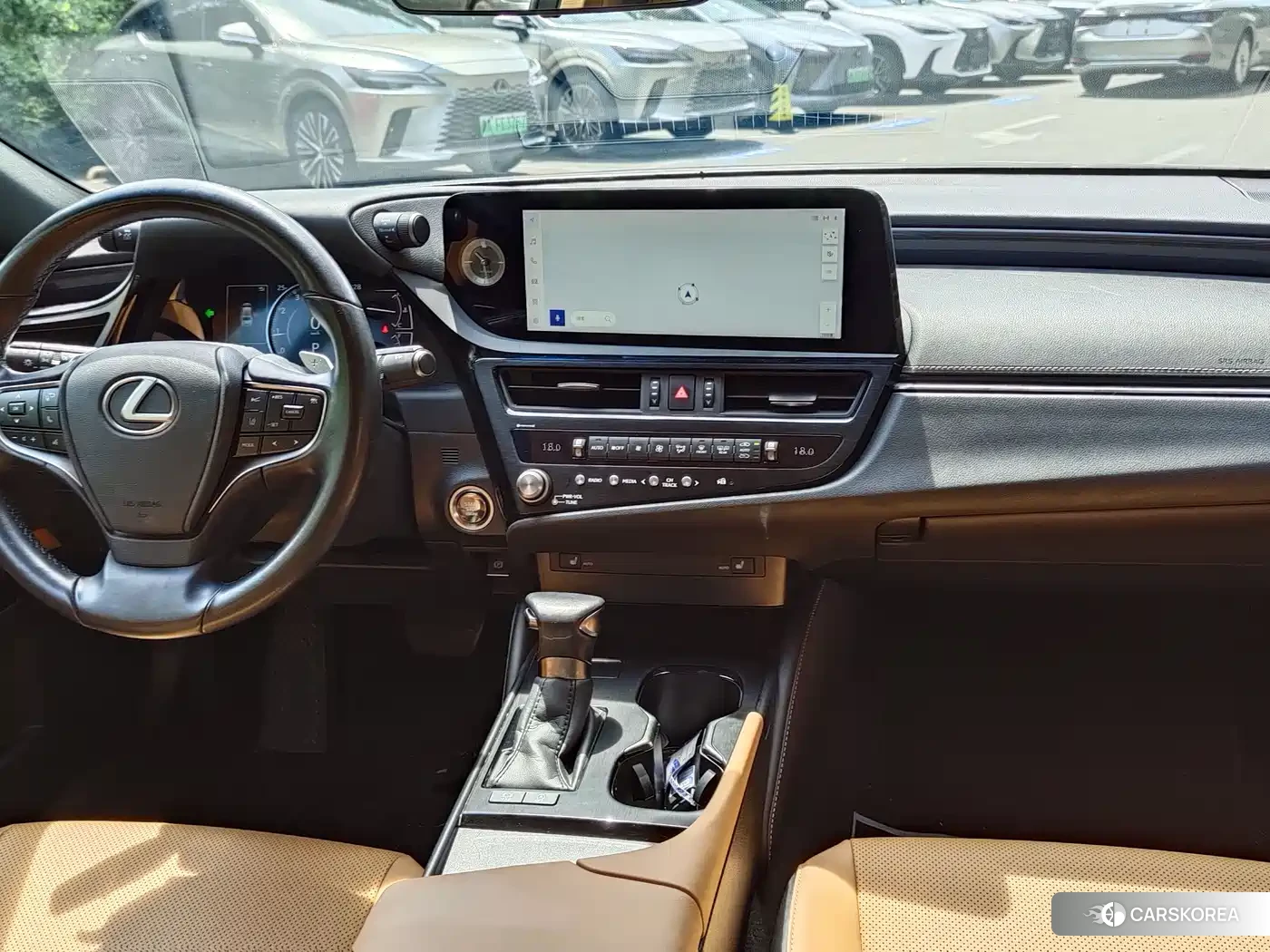 Lexus ES 2024 Silver/gray из Китая