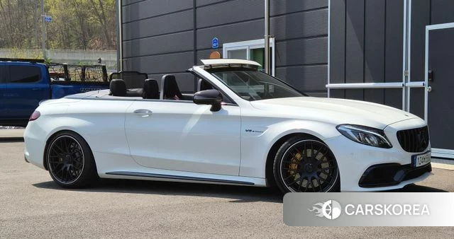 Mercedes-Benz C-Class W205 2018 Белый из Кореи