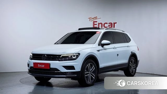 Volkswagen Tiguan Allspace 2020 Белый из Кореи