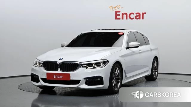 BMW 5 Series (G30) 2018 Белый из Кореи