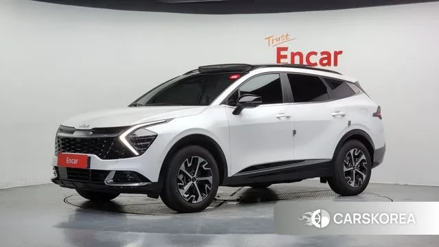 Kia Sportage 5th Generation Hybrid 2023 Белый из Кореи