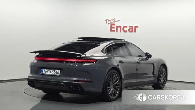 Porsche Panamera (976) 2025 Серый из Кореи