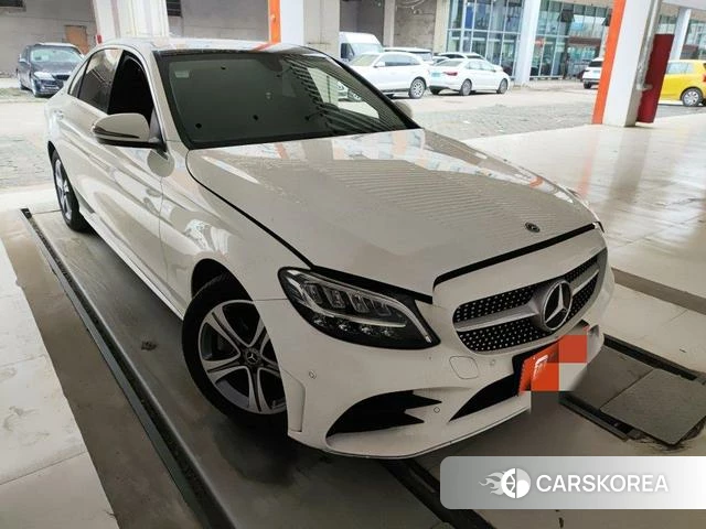 Mercedes-Benz Class C 2021 Белый из Китая