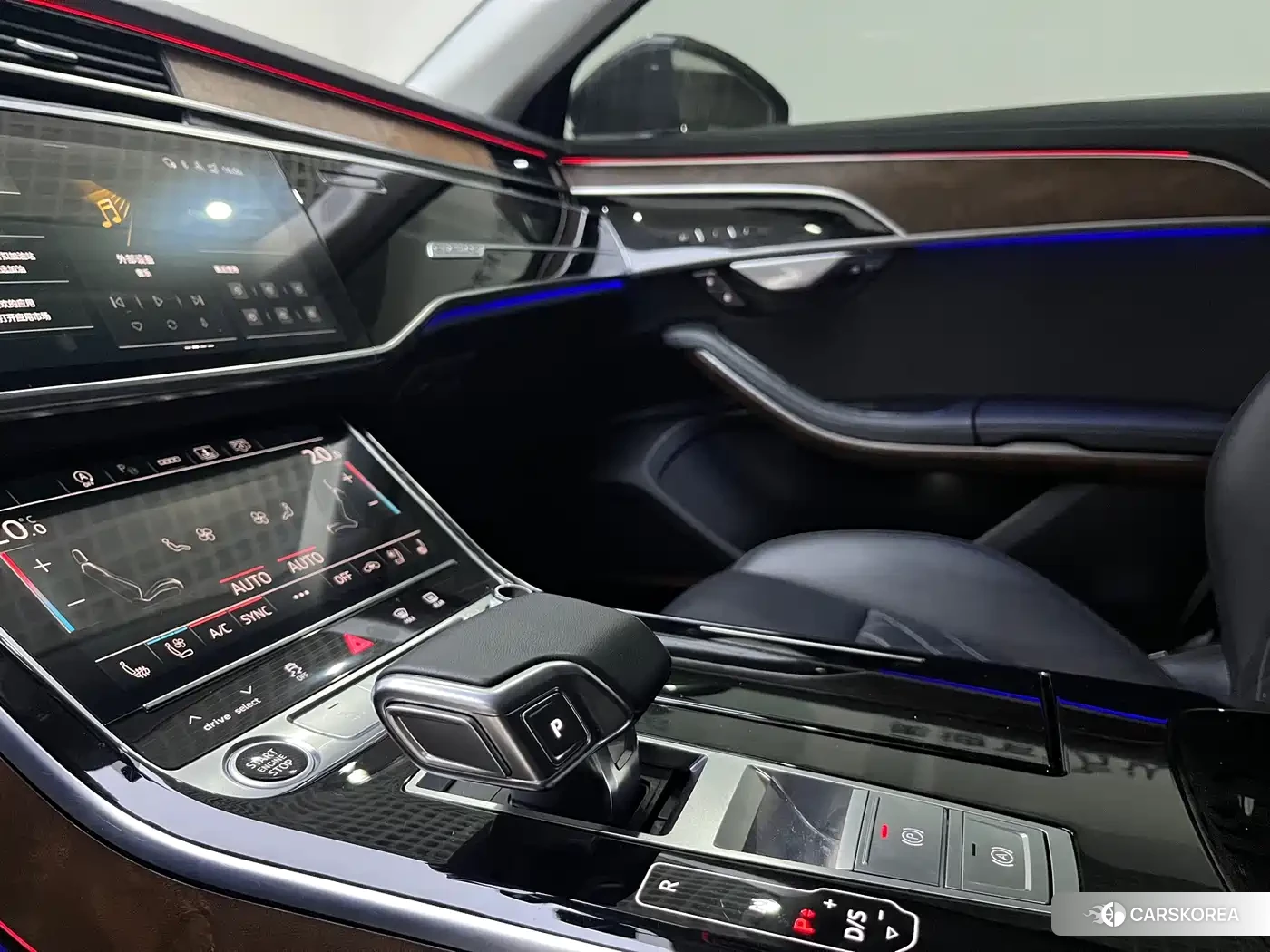 Audi A8 2022 Черный из Китая