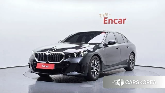 BMW 5 Series (G60) 2025 Серый из Кореи