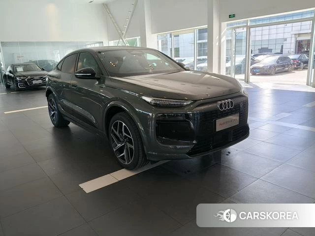 Audi Q6L Sportback e-tron 2026 Зеленый из Китая