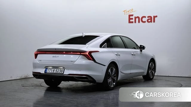 Kia K8 Hybrid 2022 Белый из Кореи