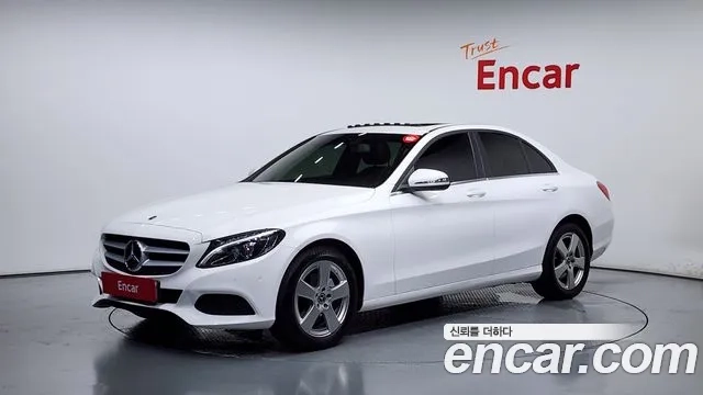 Mercedes-Benz C-Class W205 2018 Белый из Кореи