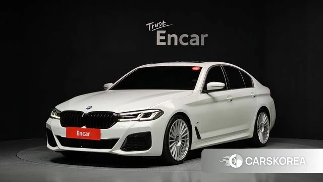 BMW 5 Series (G30) 2022 Белый из Кореи