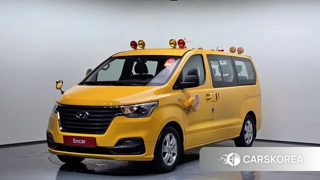 Hyundai The New Grand Starex 2018 Желтый из Кореи