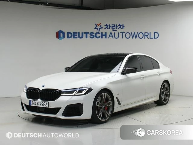 BMW 5 Series (G30) 2023 Белый из Кореи