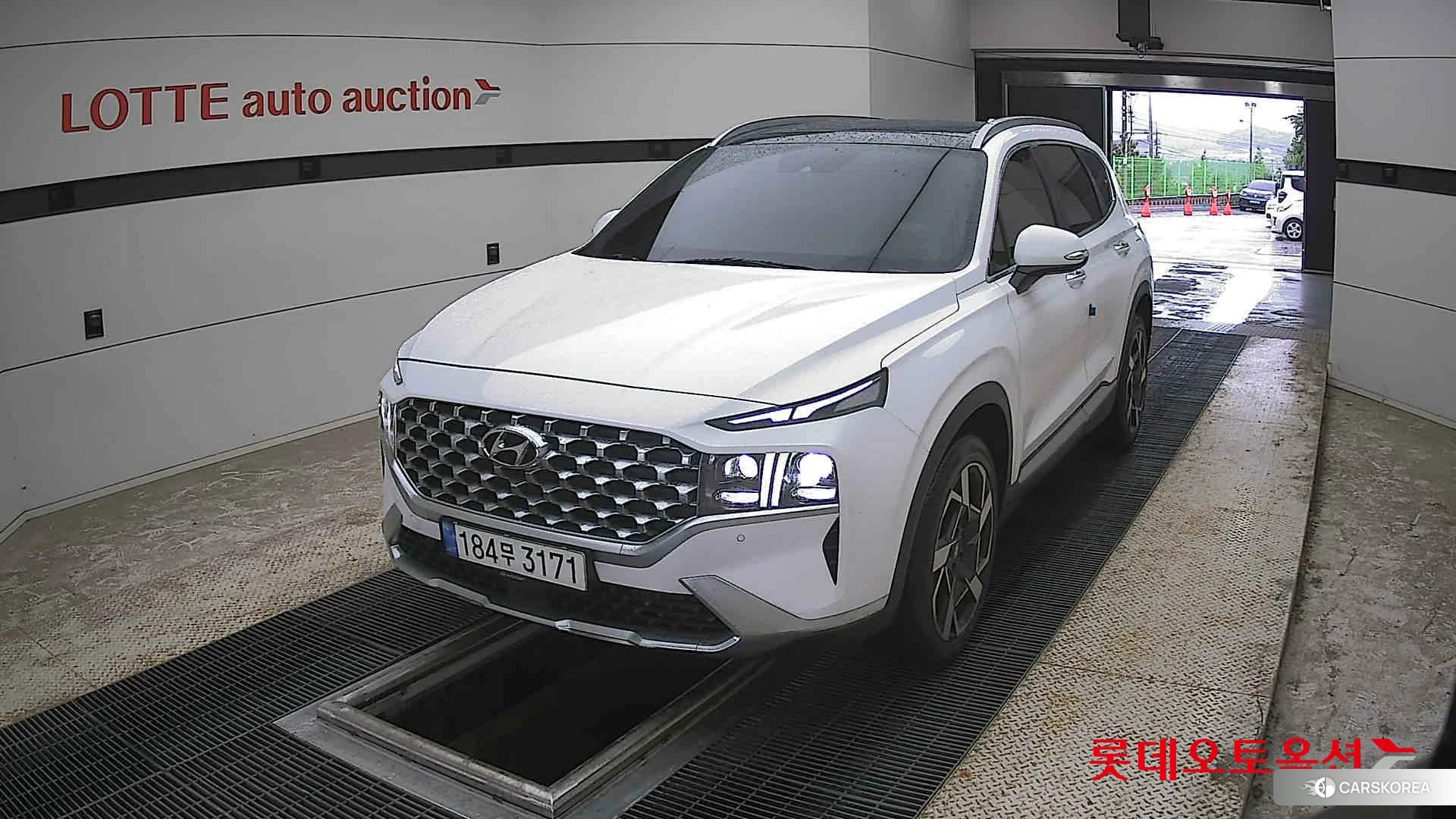 Hyundai Santa Fe 2021 Белый из Кореи