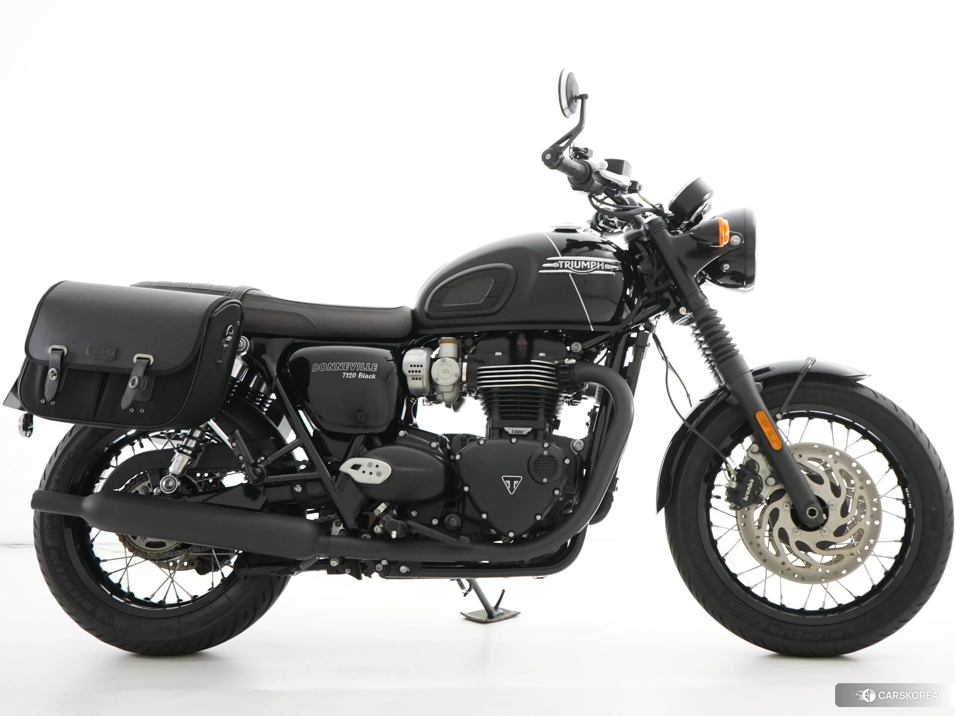 Triumph BONNEVILLE T120 2023 из Японии, фото 4
