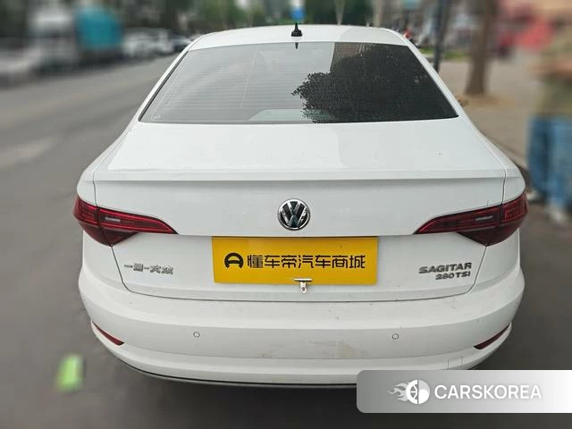 Volkswagen Sagitar 2022 Белый из Китая