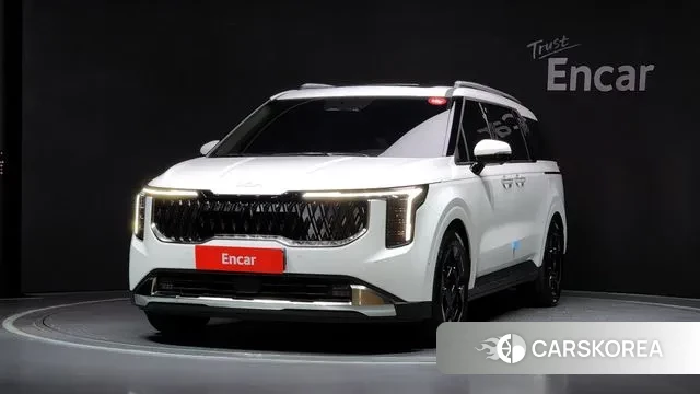 Kia The New Carnival 4th Generation 2025 Белый из Кореи