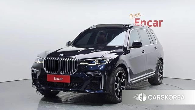 BMW X7 (G07) 2022 Черный из Кореи