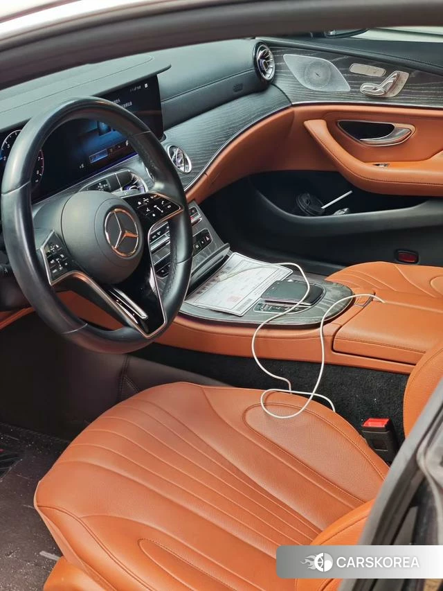 Mercedes-Benz CLS 2022 Темно-серый из Китая