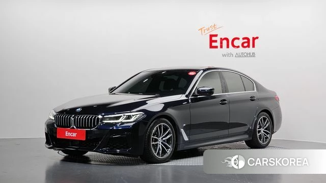 BMW 5 Series (G30) 2023 Черный из Кореи