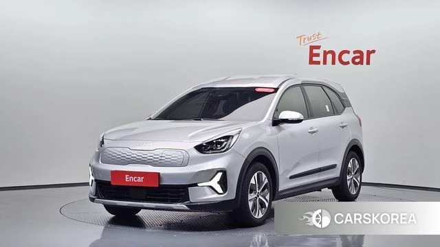 Kia Niro Plus 2022 Серебряный из Кореи