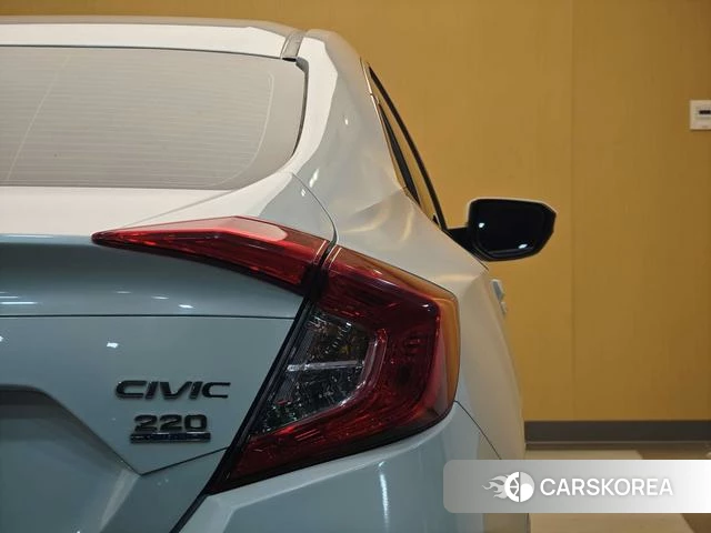 Honda Civic 2020 Белый из Китая